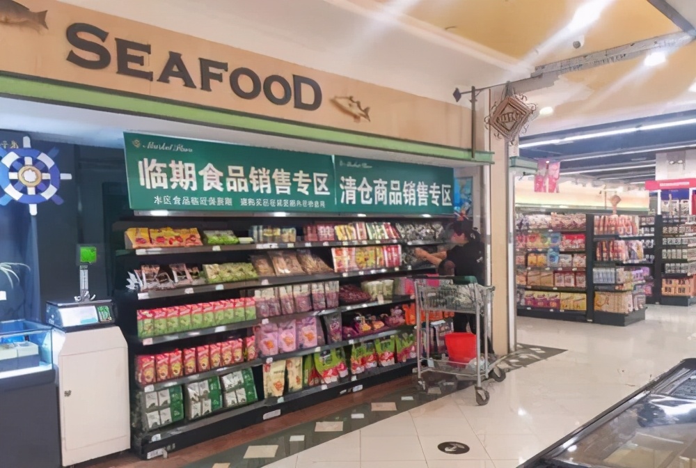 一天赚3000千的暴利行业,分享一个冷门暴利行业100倍利润