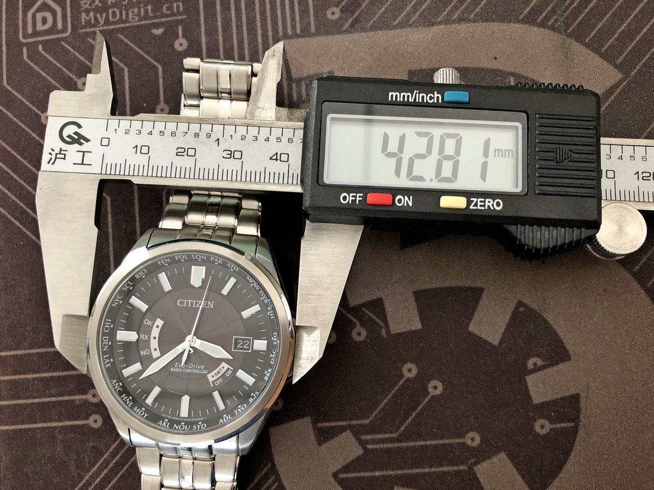 卡西欧和西铁城光能手表哪个好,光动能手表卡西欧好还是西铁城好