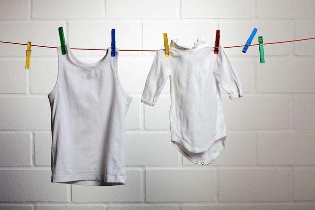 天天下雨衣服怎么可能会干,雨一直下怎么防止衣服发霉