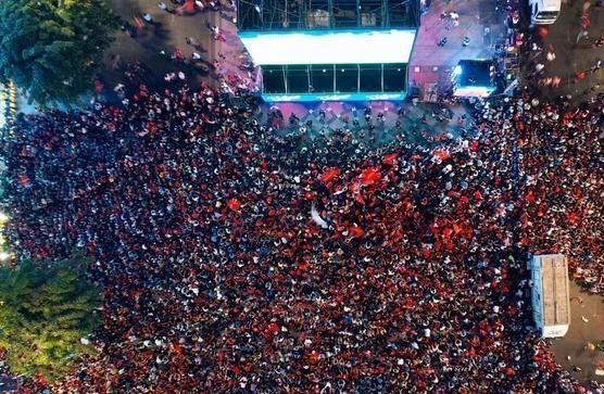 越南赢中国足球,越南赢泰国夺冠