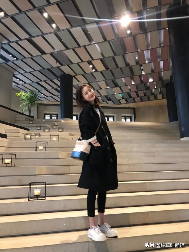 适合学生的穿搭高级感图集,小花穿搭图片大全