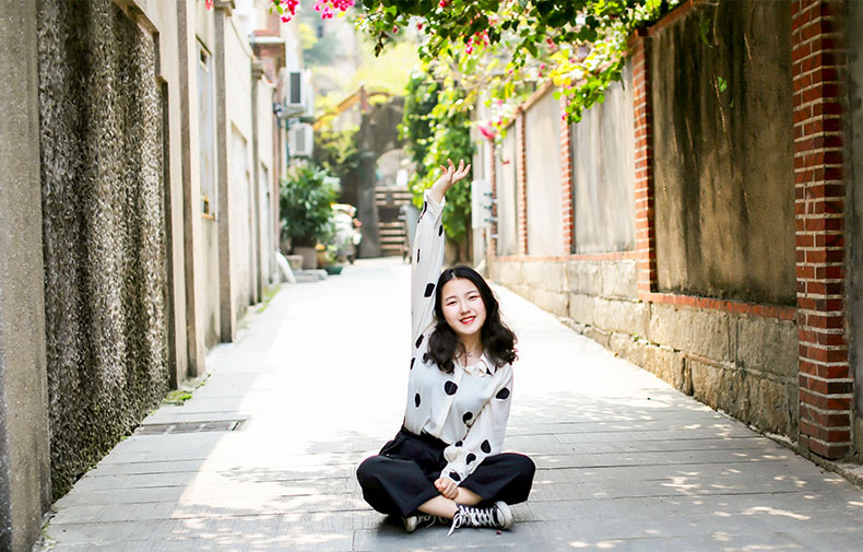 厦门岛内怎么去鼓浪屿最详细攻略,厦门鼓浪屿夜间航班购票