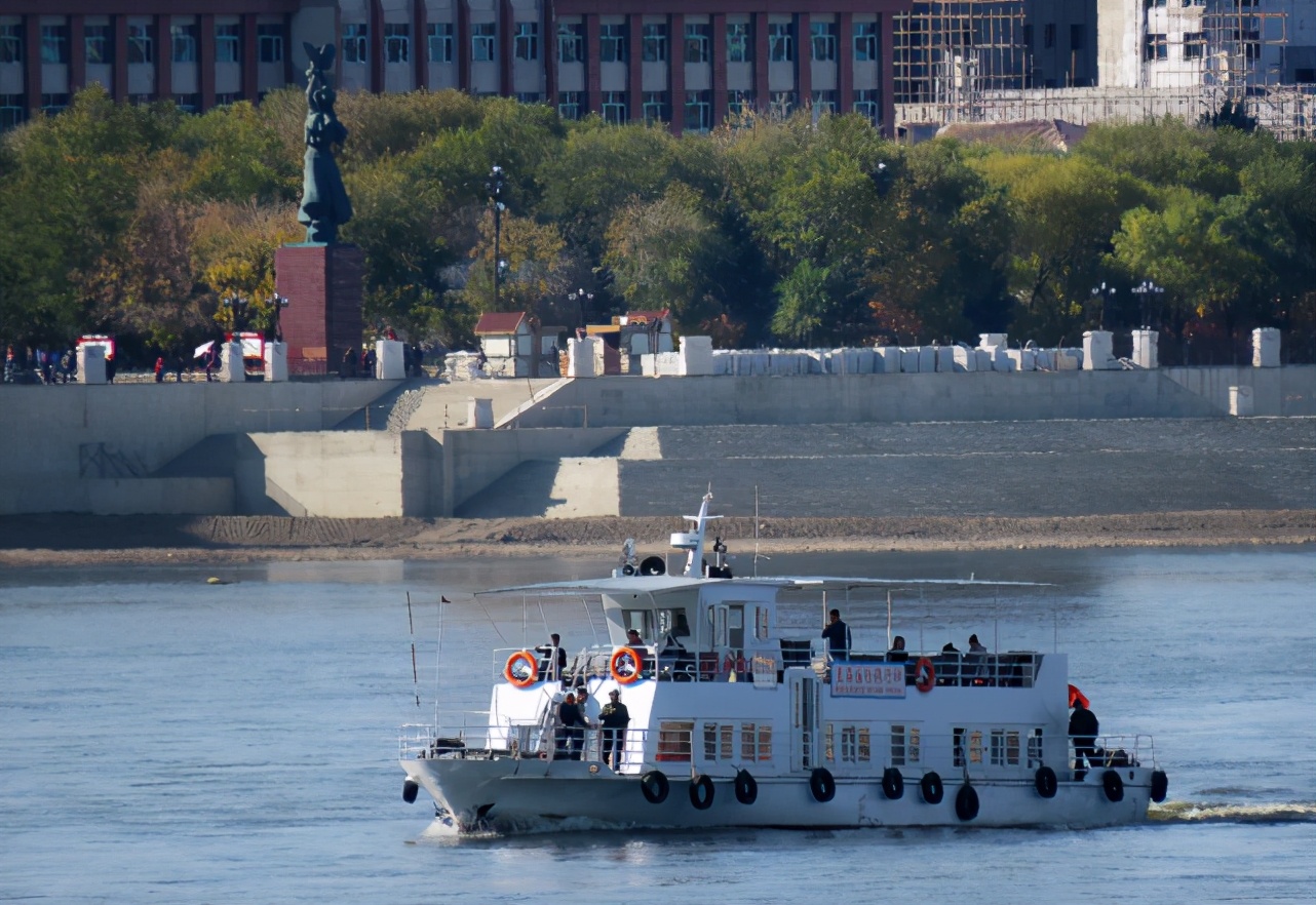黑河澡堂俄罗斯人,俄罗斯人眼中的水