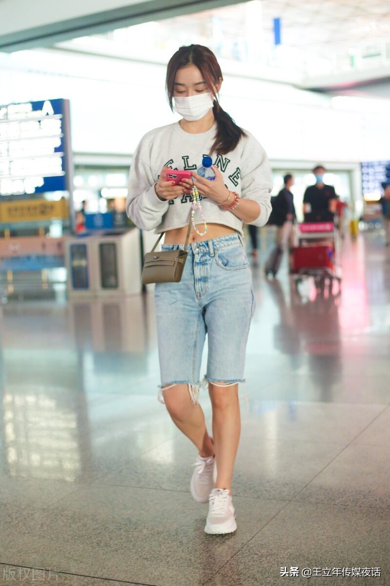 袁姗姗在煎饼侠的造型,袁姗姗云巅之上惊艳