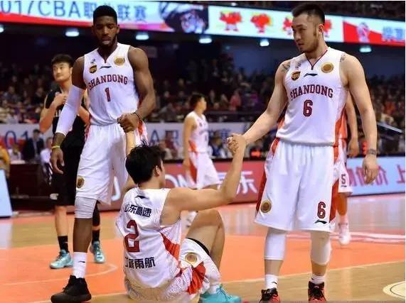 睢冉发文疑怼巩晓彬,睢冉巩晓彬抖音