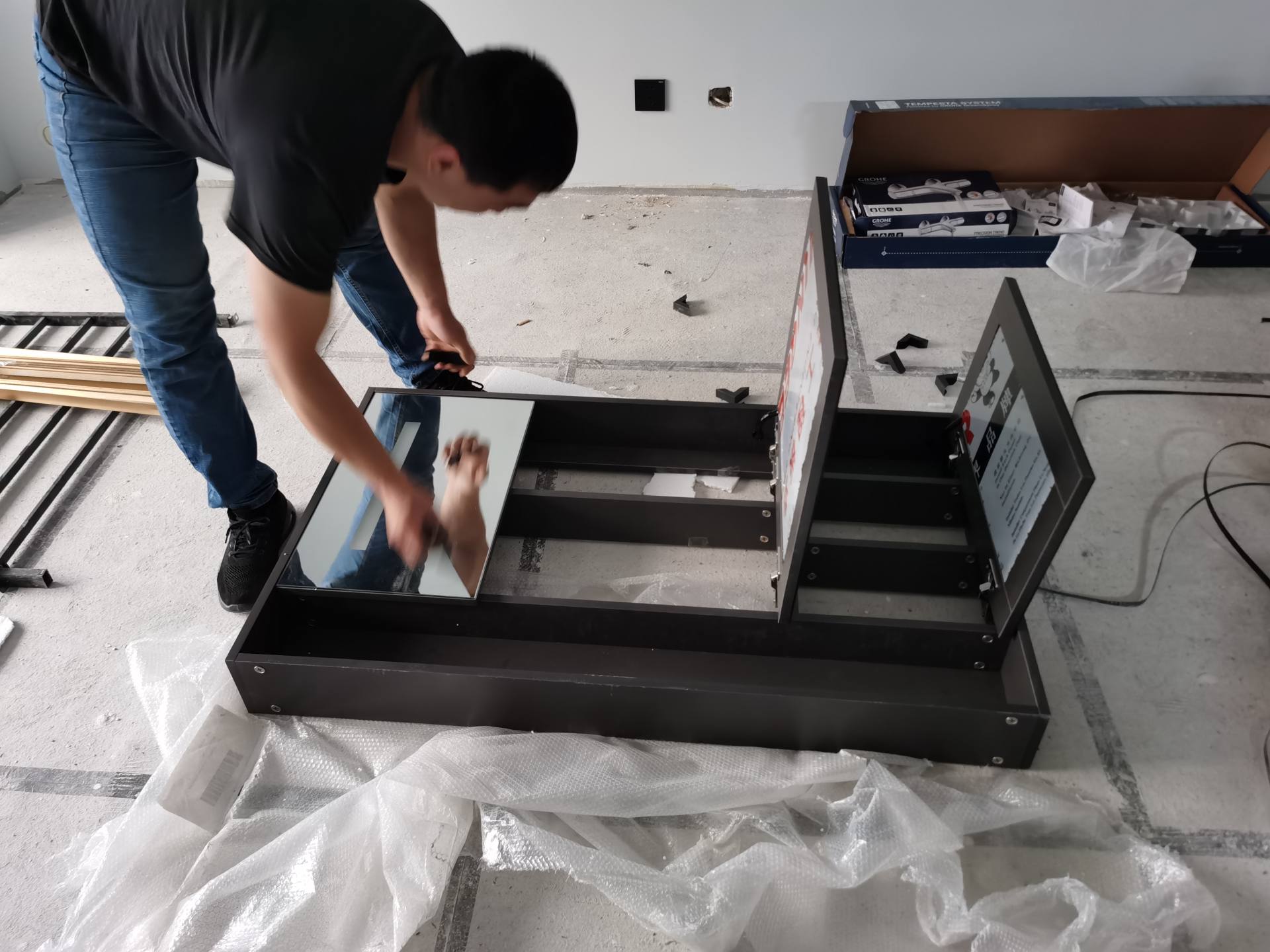 网购浴室柜靠谱不？新家装修实测，还不赖