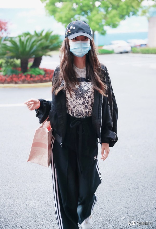 辣妈杨颖图片,杨颖时尚潮运动装