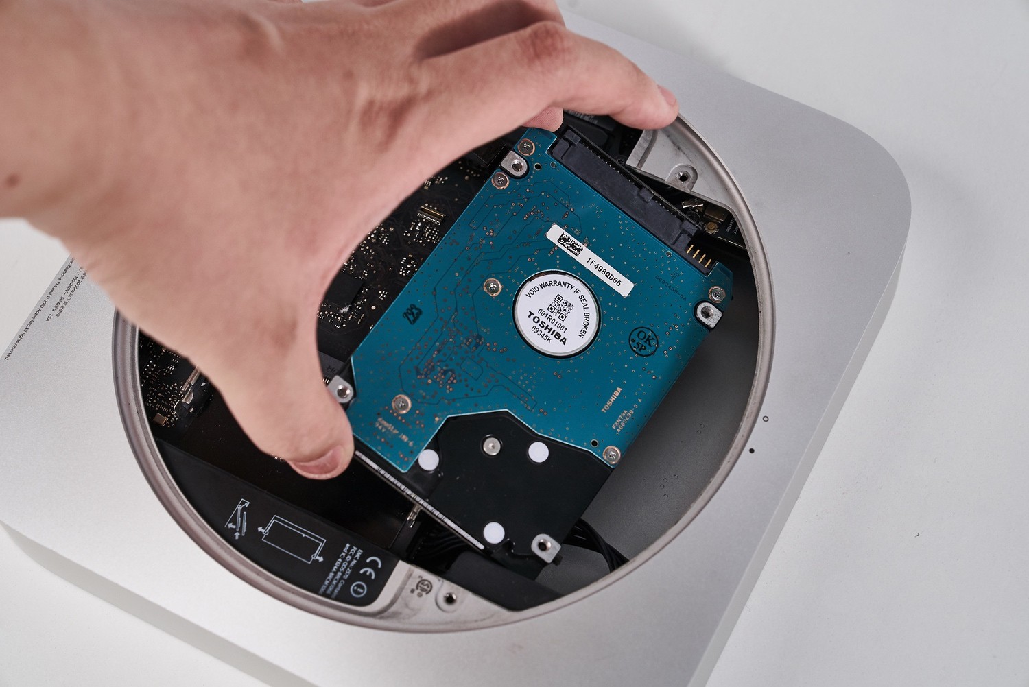 macmini2012安装双硬盘,macmini2012拆解