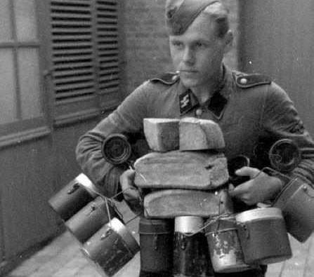 吃饭才是头等大事,二战德式单兵饭盒