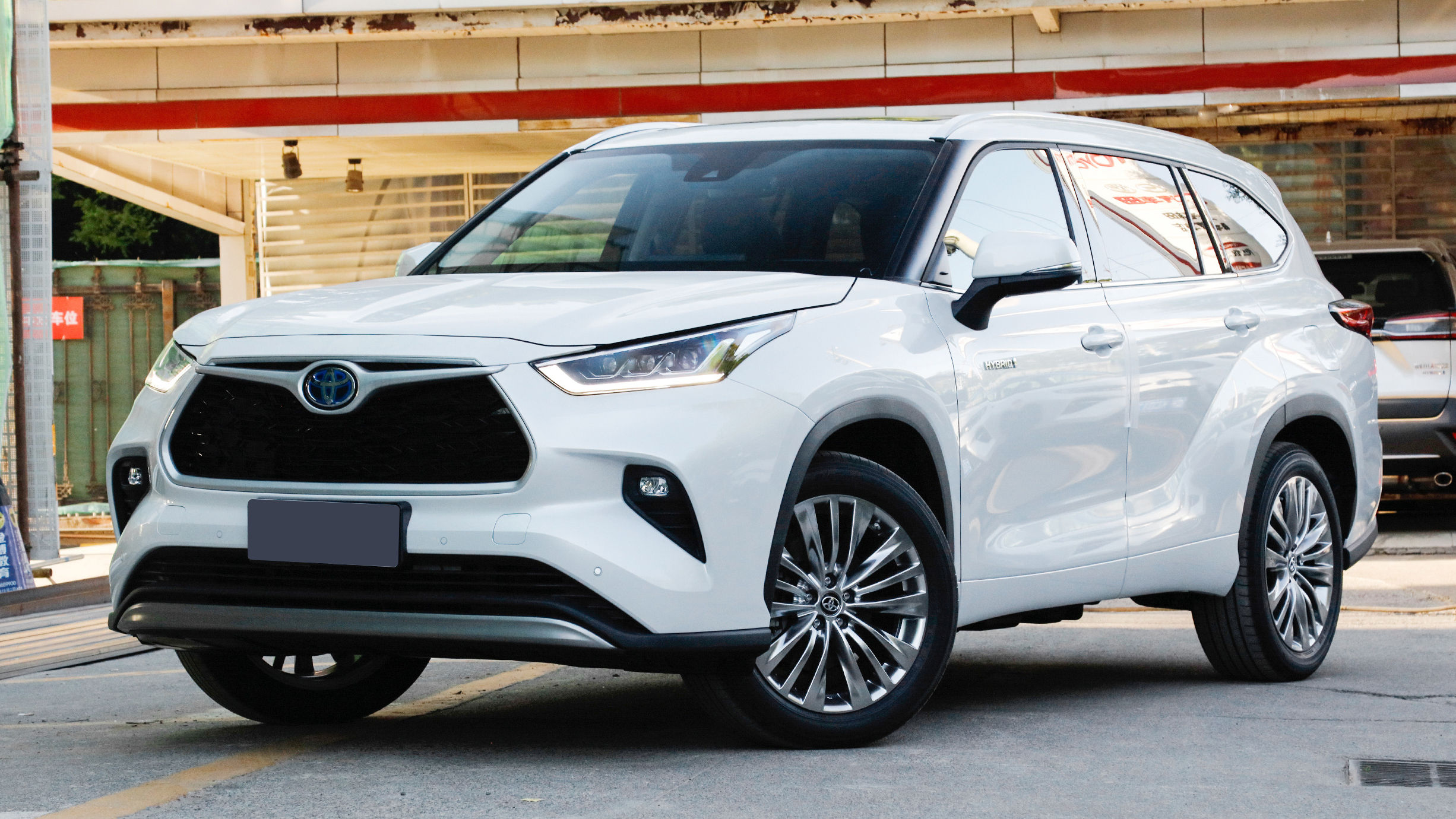 全新丰田汉兰达2023款丐版价格,丰田2022即将上市suv汉兰达