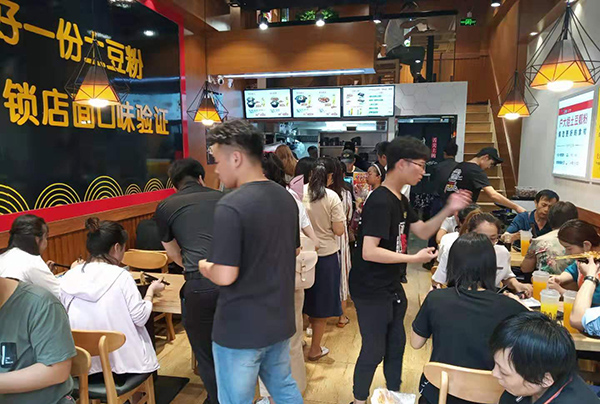 开砂锅土豆粉店有前途吗,砂锅土豆粉开店生意怎么样