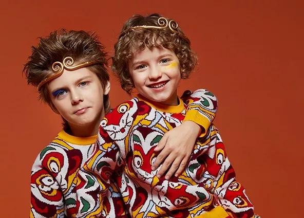 童装羽绒服做得好的品牌,2023年流行的童装羽绒服