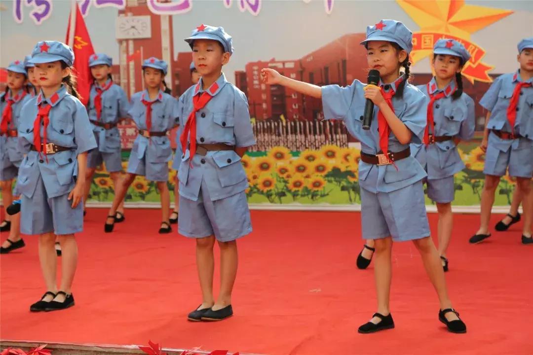 传红色精神承家国情怀,传红色精神做有志少年征文