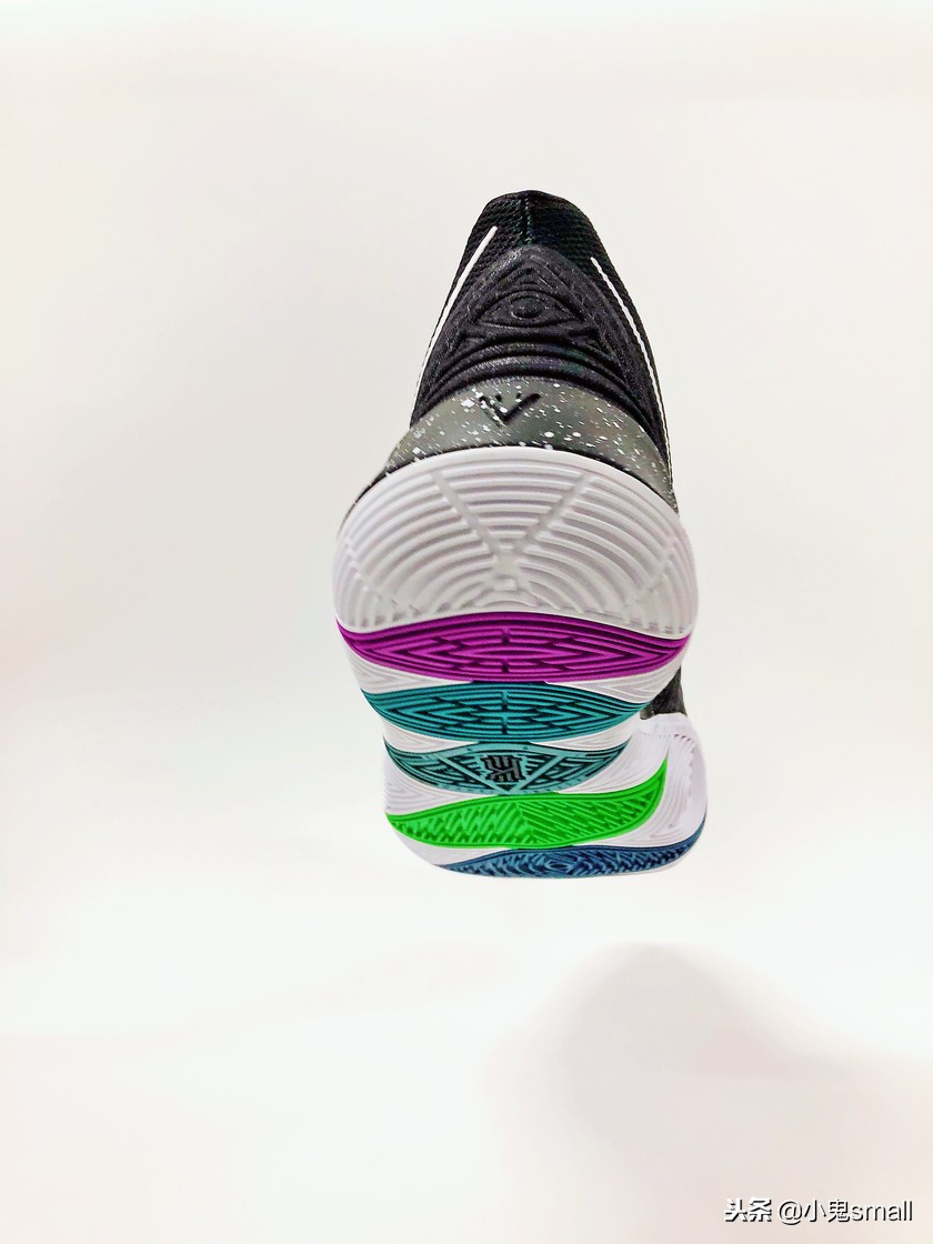 篮球鞋测评kyrie5,nikekyrie5实战测评