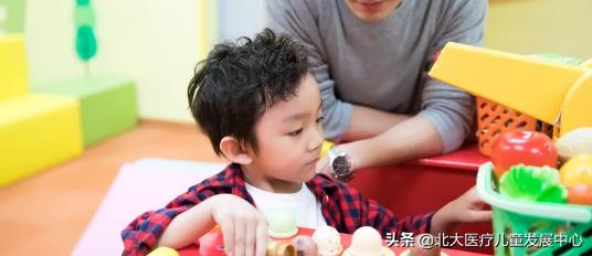 自闭症儿童康复训练教学,自闭症精细动作训练视频