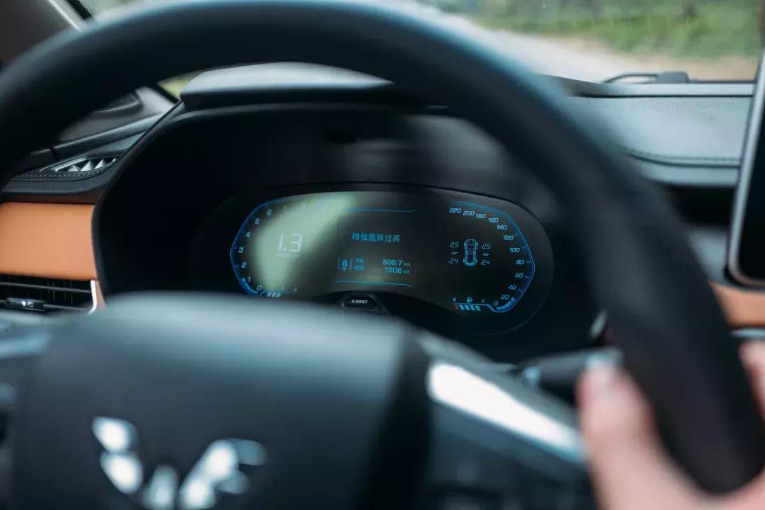 五菱宏光S3自动离合版,五菱宏光s3改自动离合多少钱