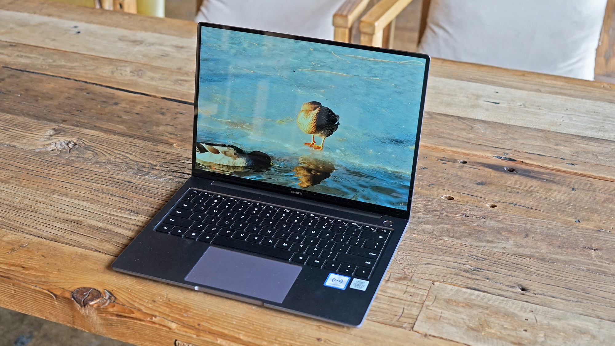 华为matebook14触控屏没有摄像头吗,华为matebook14有非触控屏吗