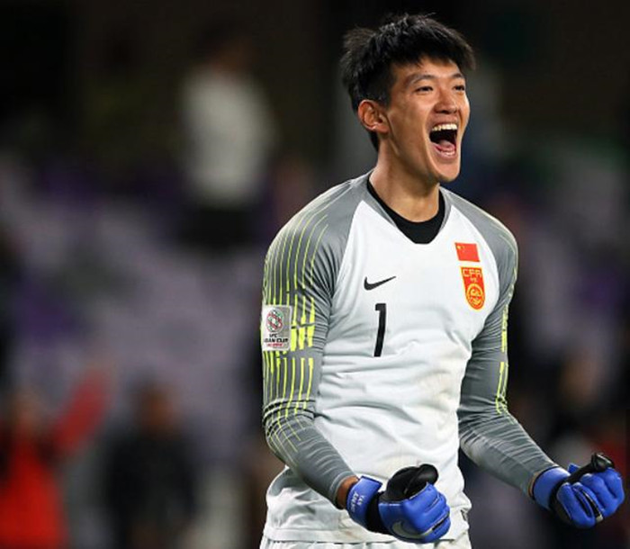 2019年中超最佳守门员颜骏凌,中超门将颜骏