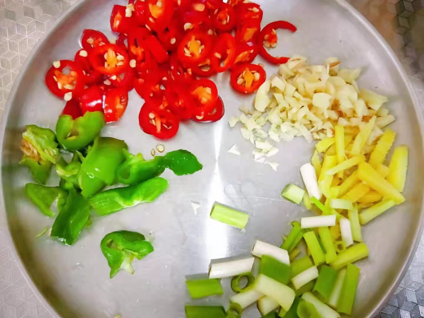 鹌鹑蛋有什么营养健脑,鹌鹑蛋补脑丸