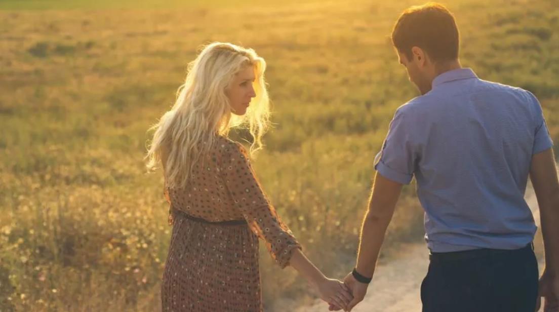 女人学会这四招轻松抓住男人的心,女人要学会驾驭