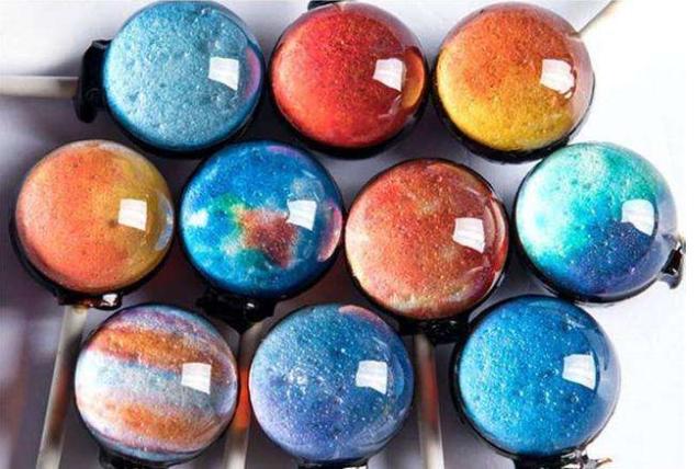 公认“最坑爹”的零食,奇趣蛋位居首位,你家孩子是不是也常买?