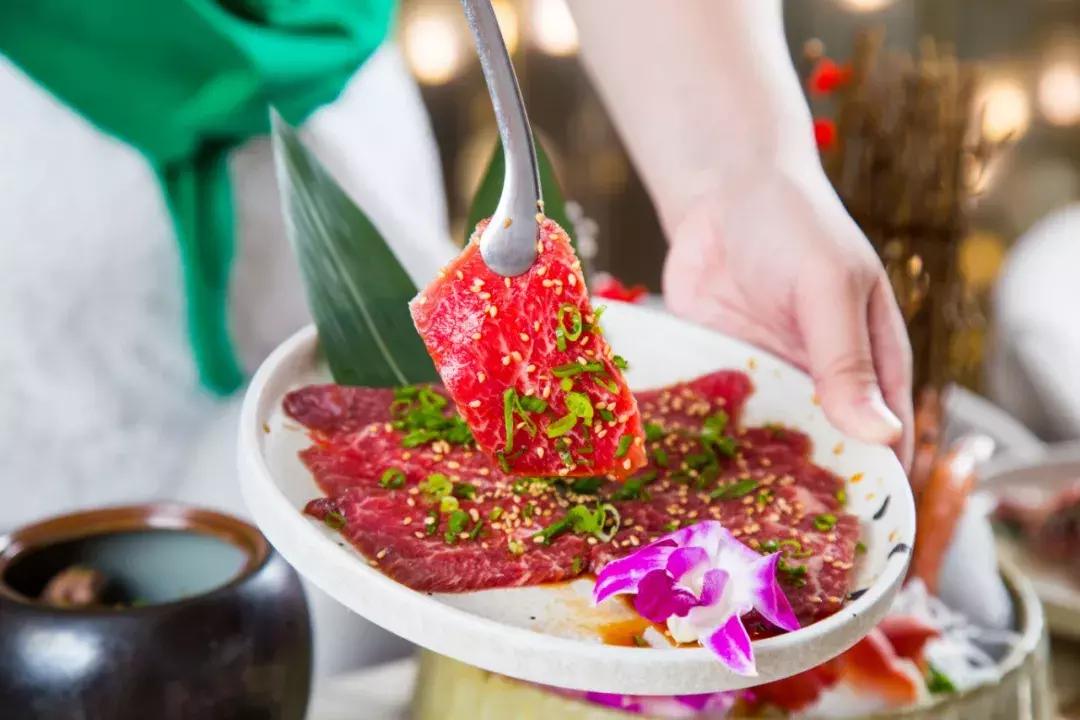 一家日料网红店,这家网红餐馆逆势开新店了