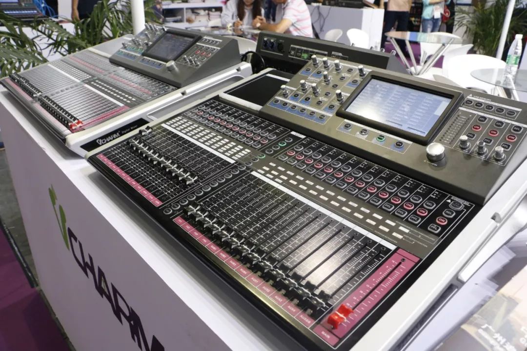 上海民族品牌展销会,上海汽车展中国崛起