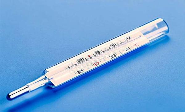 水银体温计打碎了如何正确处理它,水银体温计打碎了正确的处理方法