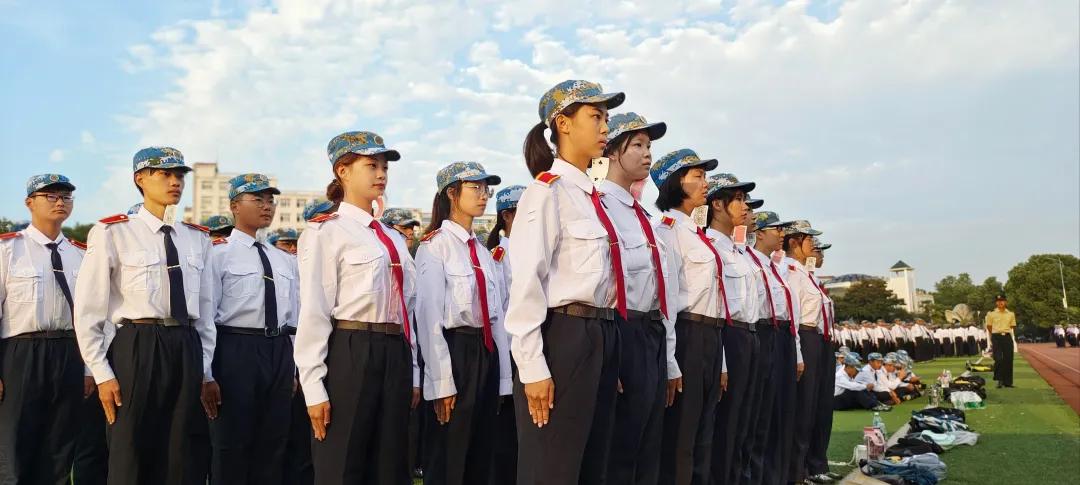 爸妈,我在学校挺好的!武昌理工学院大一新生的“回信”