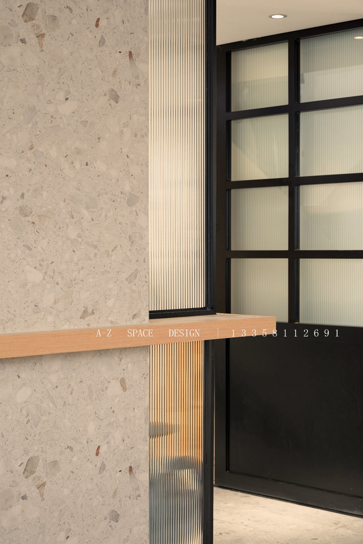 “拼一脸的缤纷染一屋的色块做最精彩的自己”原木家具最百搭