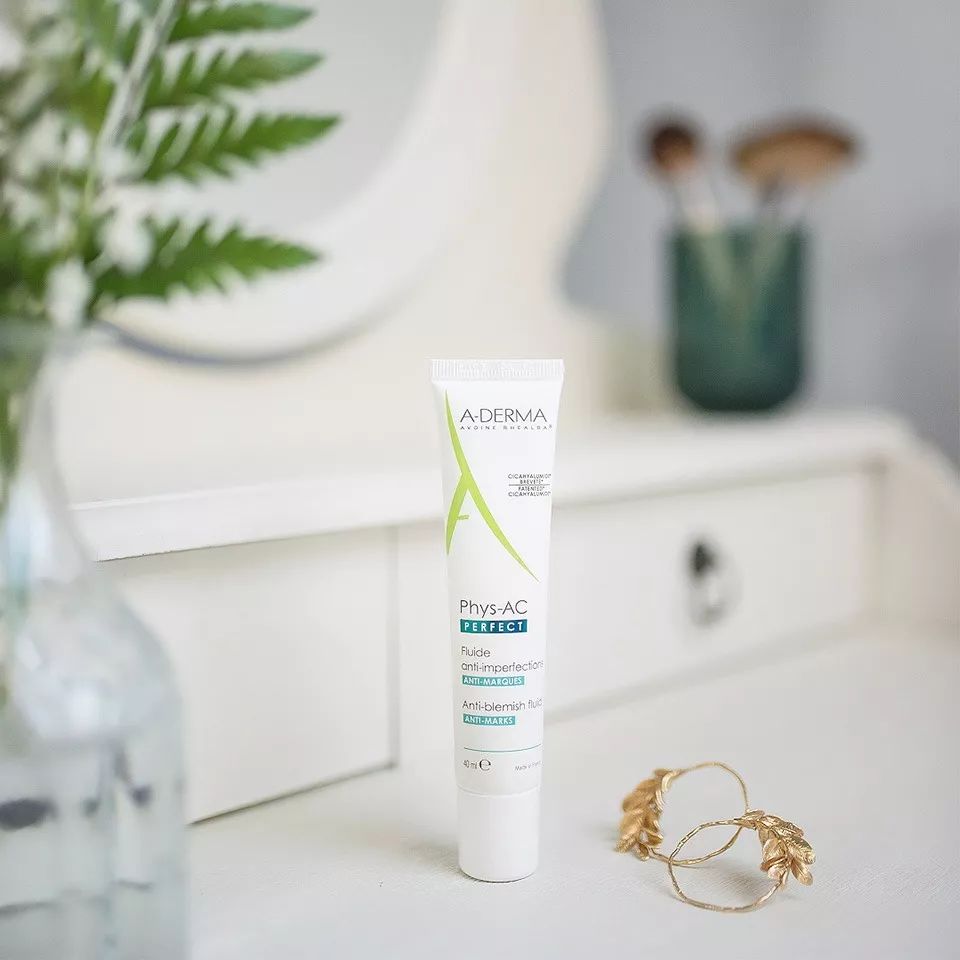 理肤泉祛痘和雅漾祛痘哪个好,薇诺娜雅漾理肤泉祛痘