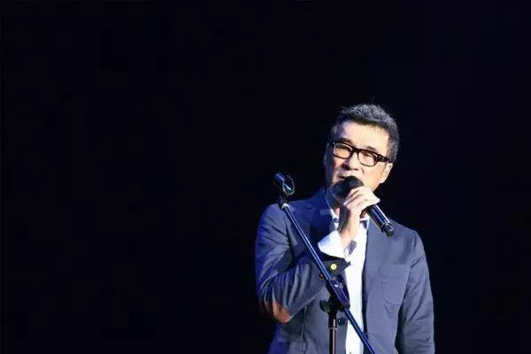 李宗盛人生短短几个秋不醉不罢休,李宗盛十分钟写歌
