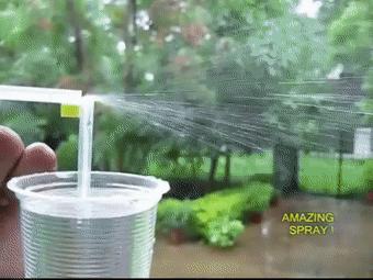 穷人的乐高什么样？印度大佬用垃圾做的玩具，火了