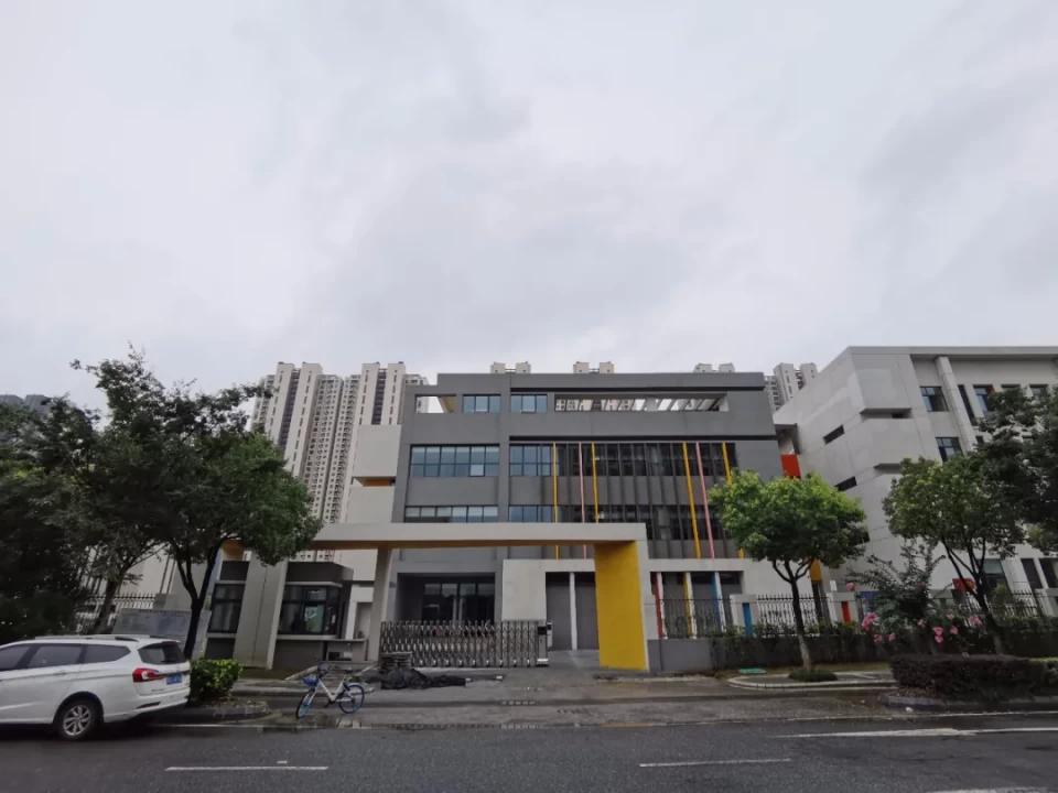 海峡城二手房成交价再刷新,南京河西海峡城云玺湾二手房价格