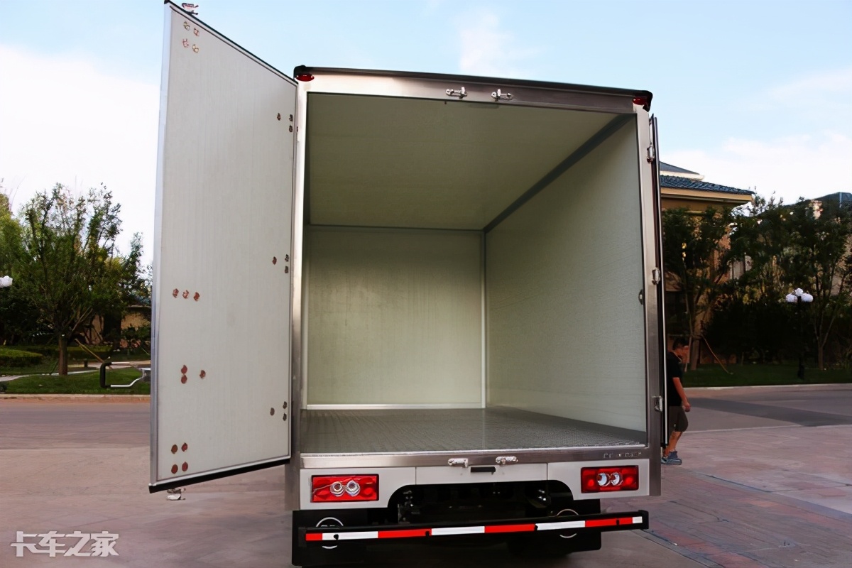 福田奥铃cts国六单排底盘轻卡价格,福建福田奥铃cts轻卡4.2高栏