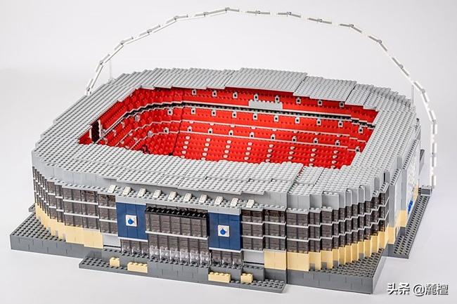 用乐高还原足球世界杯,足球比赛乐高搭建