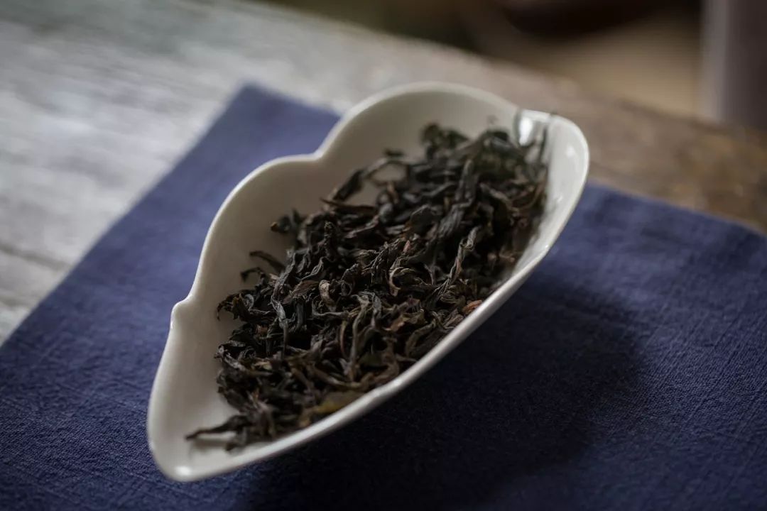 武夷岩茶的品种和香度的比较,武夷岩茶黄玫瑰价格表