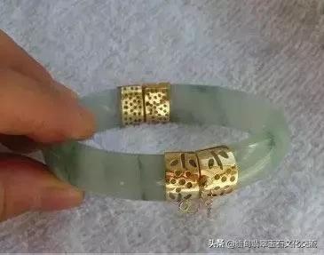 怎么辨别翡翠手镯好坏图解,翡翠手镯好坏最简单方法