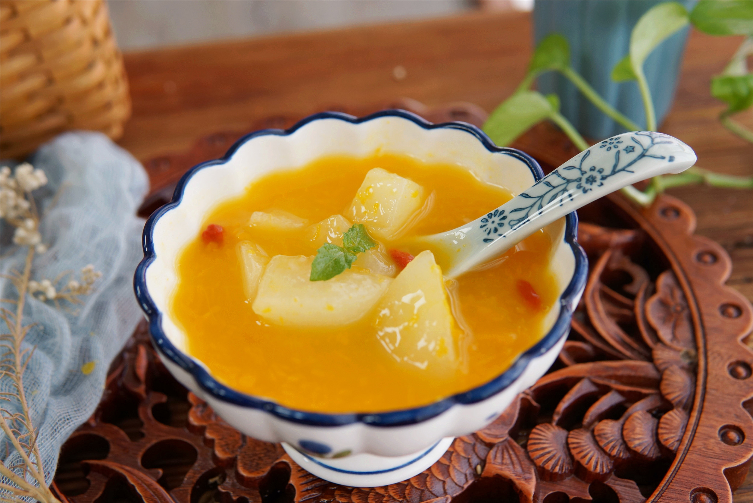 秋季推荐8款粥养生效果更好,适合入秋喝的养生粥