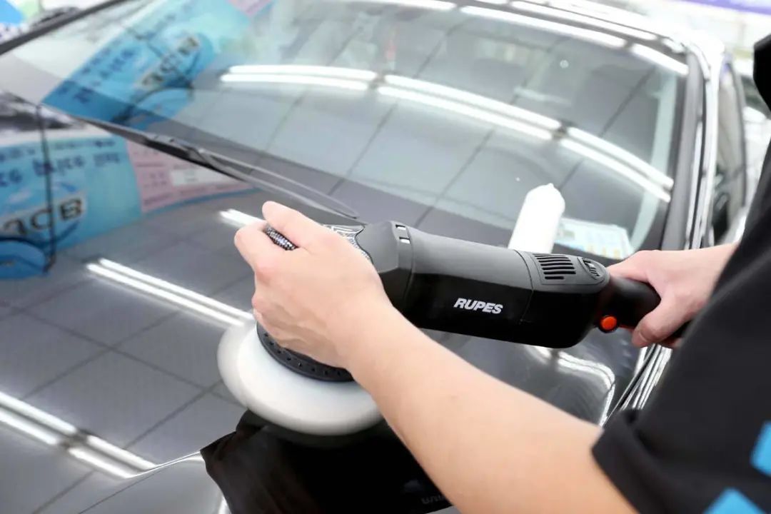 汽车座椅镀膜的好处与坏处,新车内饰镀膜有必要吗