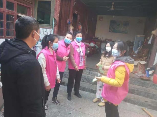 云南省石屏县宝秀镇郑营村,助力乡村振兴扮靓家园