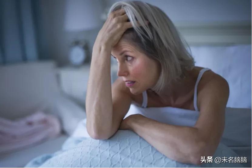 神经衰弱跟脑萎缩有关系吗,神经衰弱会引起老年痴呆症吗