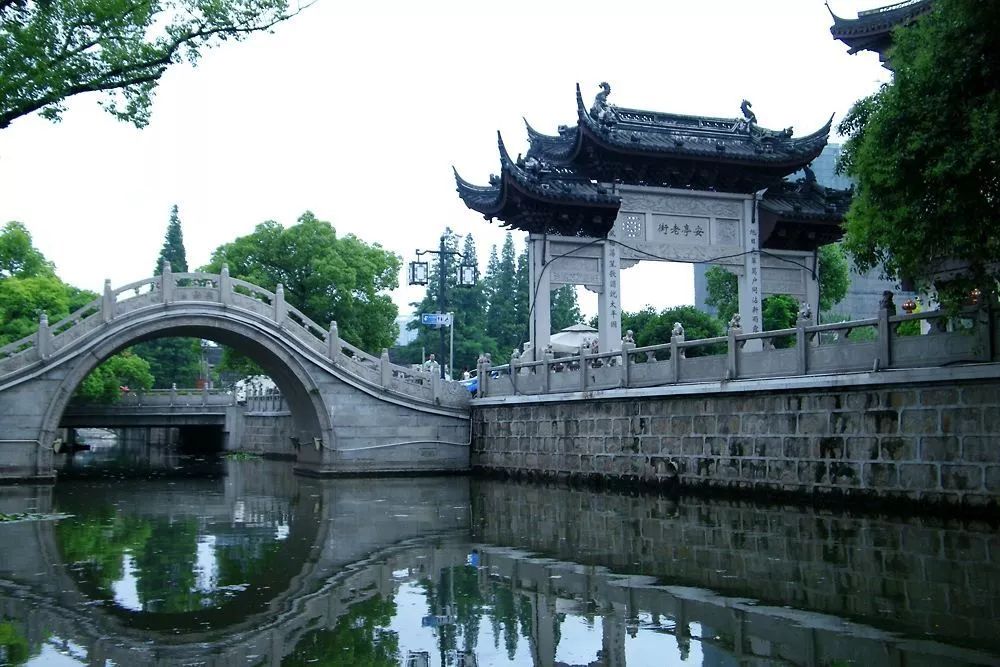 没学历在上海干什么可以挣15000,月薪不足5000的看过来