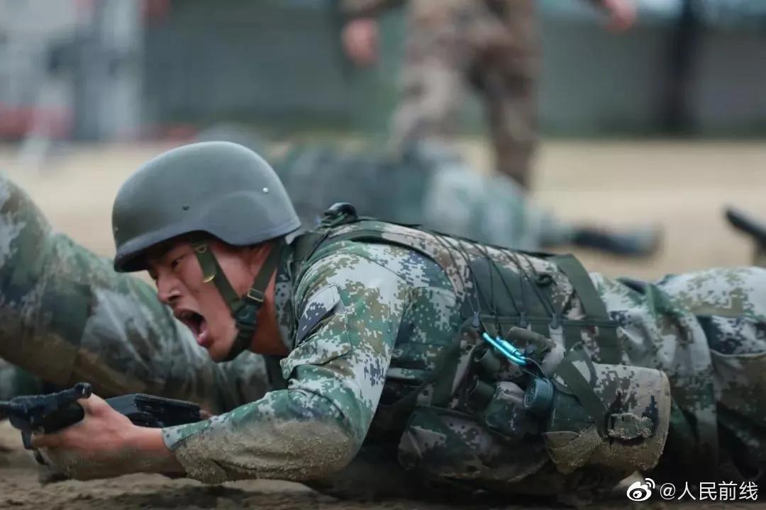 解放军购买140万套防弹衣,解放军两年内配发防弹衣