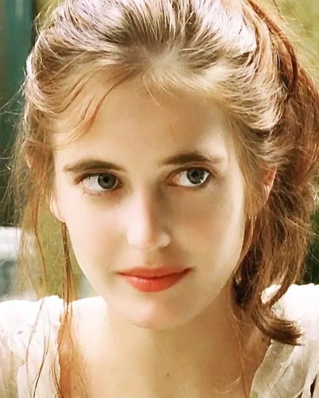 影史十大美人,盘点25位邦女郎