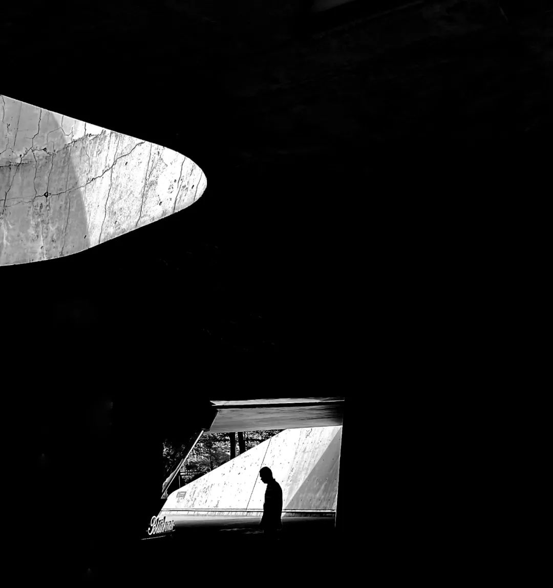 怎么拍出好看的黑白照片,怎么拍出有质感的黑白照