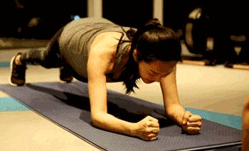 肚子上有两大穴位敲敲就能瘦,肚子两侧敲打什么穴位能减肥