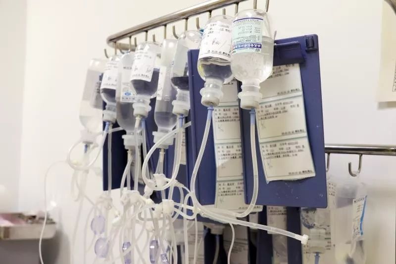 11岁孩子肺炎反复发烧37.5左右,医生提醒警惕这类肺炎发病率高