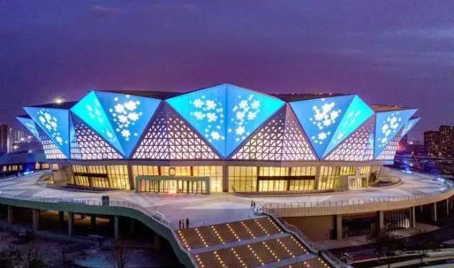 西安国际足球中心展示中心,西安国际足球中心夜景