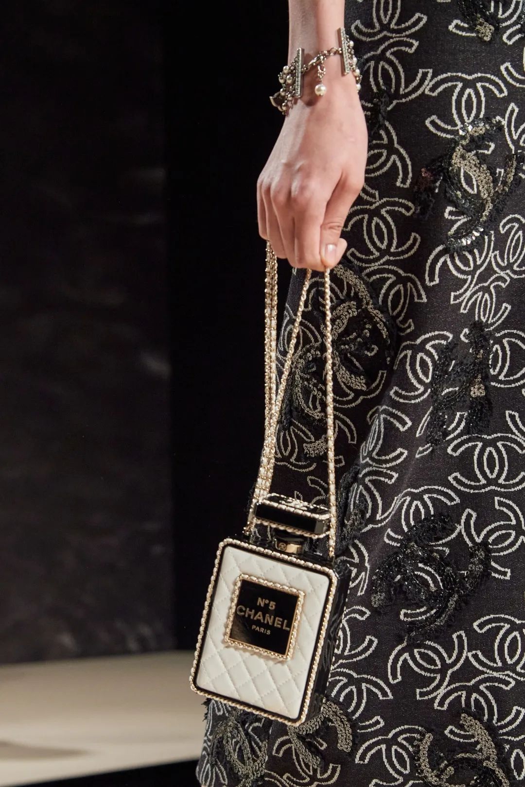 chanel大秀你看懂了吗,chanel大秀完整